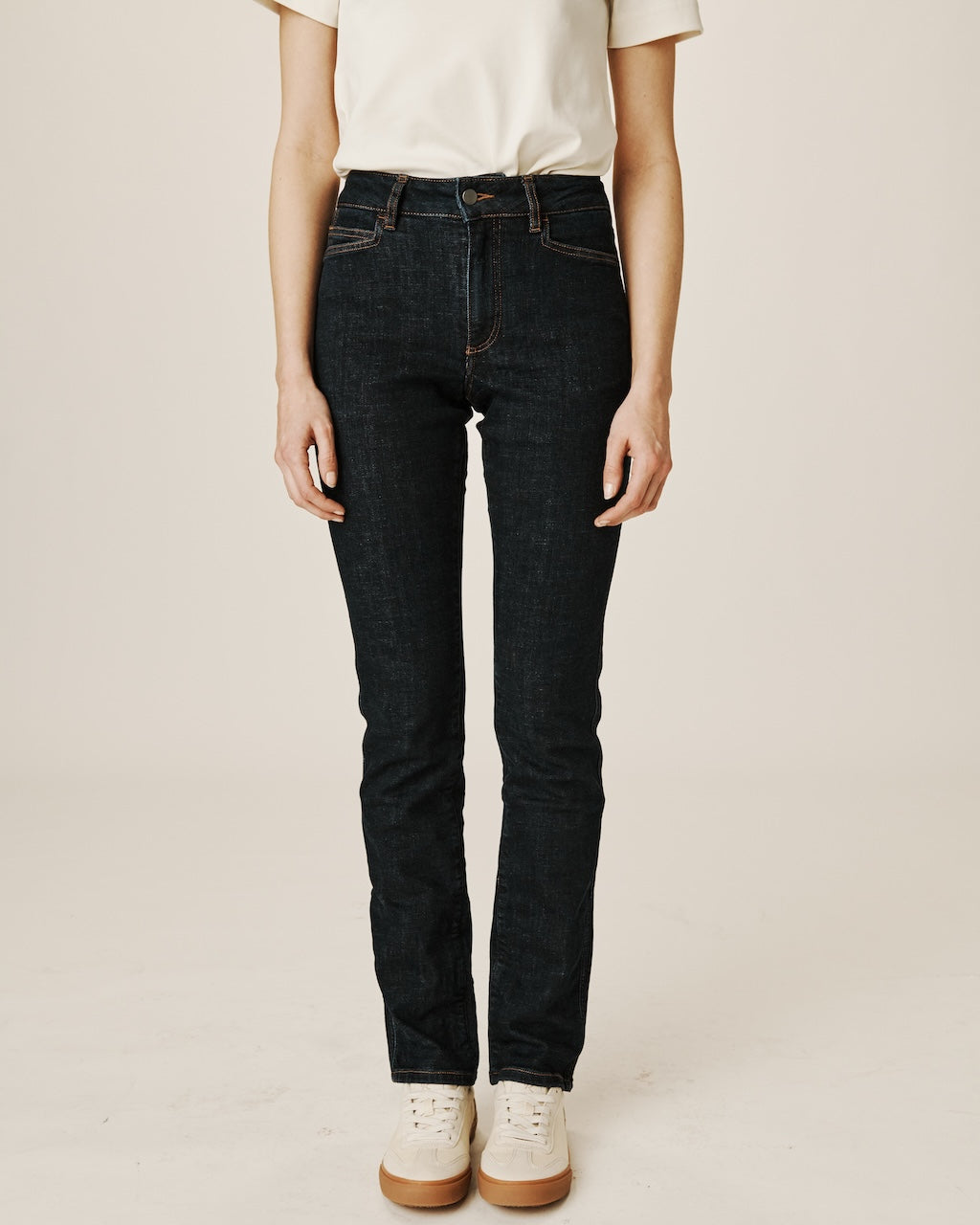 002 Jeans | Indigo